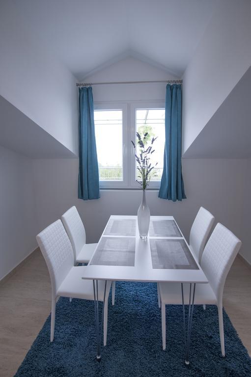 Apartments Kuljace Sveti Stefan Exterior photo